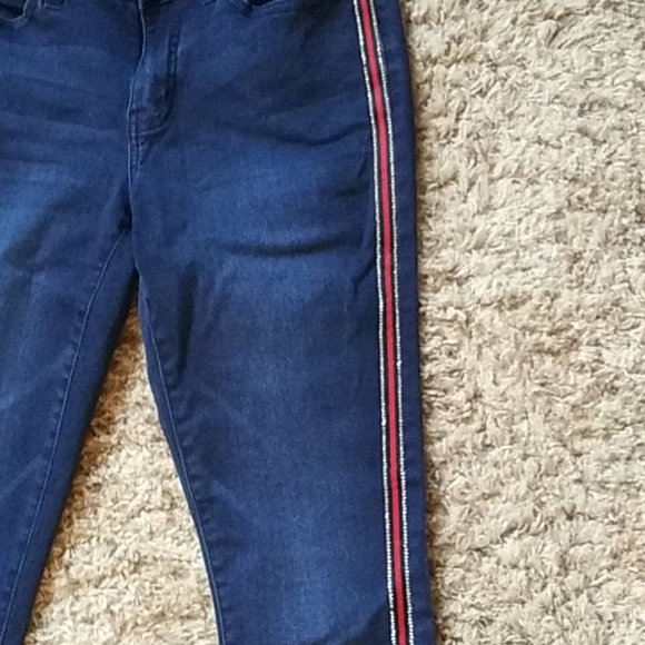 Jeans - Picture 2 of 2